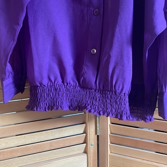 Rampage. Purple blouse. Size medium - Picture 2 of 9